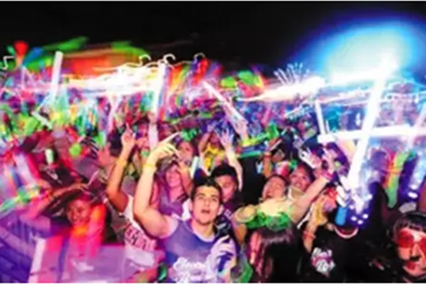 洛茲購(gòu)物中心——瘋狂年中慶本周六重磅出擊，錯(cuò)過再等一年